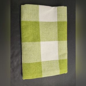 Pillow Covers Green White Checkered 26 X 26 Thick Material Washable New 639‎